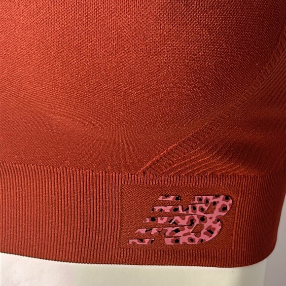 NEW BALANCE NB Ribbed Racerback Seamless‎ Athletic Tank Sports Bra Sz M - Picture 5 of 17